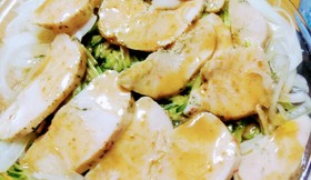サラダチキンでなんちゃってバンバンジー