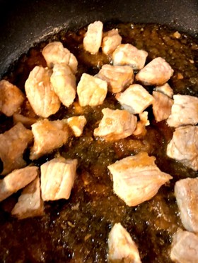 豚角切り肉☆玉ねぎソース
