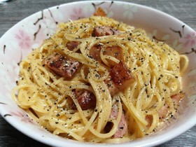 牛乳不使用、タマゴカルボナーラ
