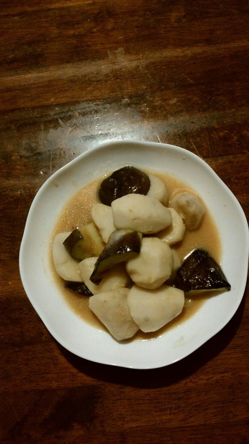 里芋とナスの味噌煮の画像