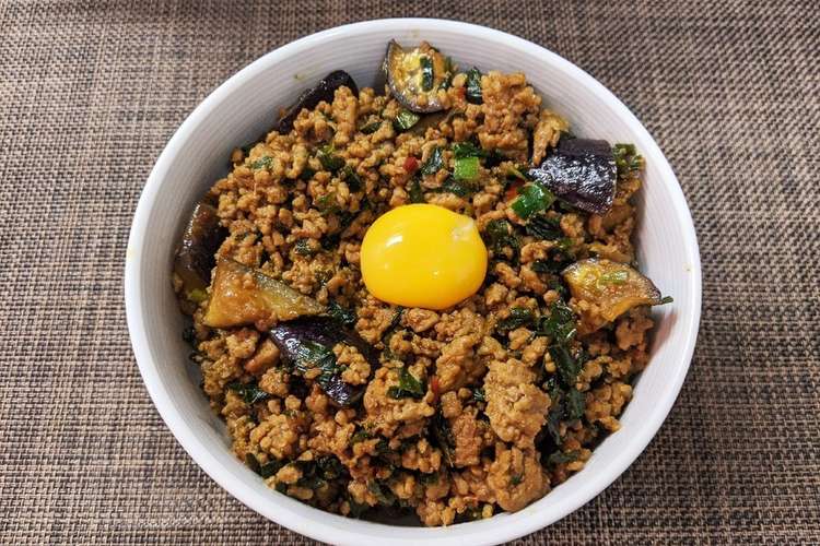 キャンプ飯 アレンジ自在 肉そぼろ丼 レシピ 作り方 By ご飯食べたい クックパッド