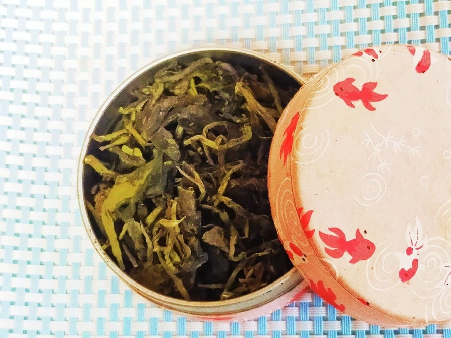自宅で簡単‼お茶の葉からお茶の作り方の画像