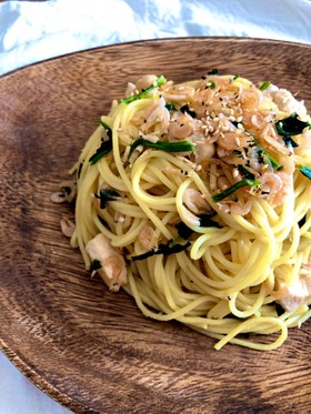 桜海老とほうれん草の和風パスタ