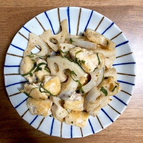 鶏ささみとレンコンの梅じそ炒め