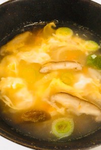 卵と玉ねぎの卵スープ