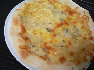 ☆ゴルゴンゾーラの薄いピザ☆の写真