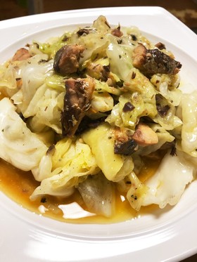 鯖缶とキャベツのアヒージョ風