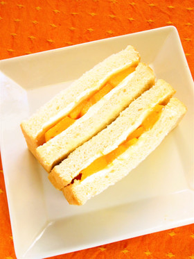 ☺柿とクリームチーズのフルーツサンド☺