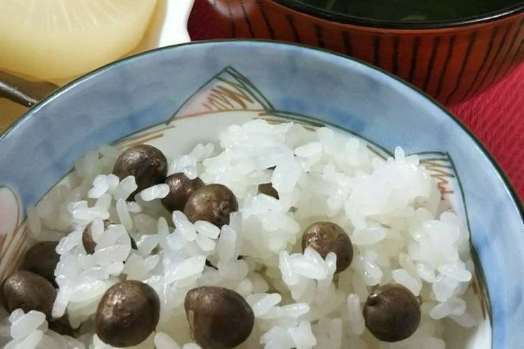 季節の食材で元気になろう むかごご飯 レシピ 作り方 By 薩摩のやすねこ クックパッド 簡単おいしいみんなのレシピが356万品