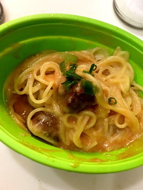 ミートボールチーズスパゲティ