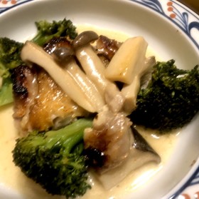 鳥もも肉のクリーム煮