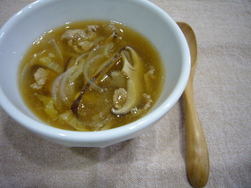 豚コマとシイタケのスープ☆彡