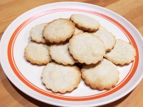 米粉と大麦粉のサクホロクッキー