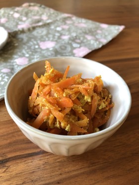 材料は4つ!簡単にんじんしりしり