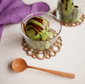 抹茶のアイスクリーム 〜黒蜜かけ〜