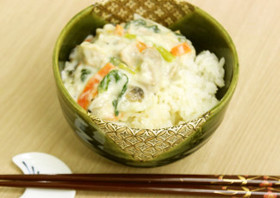 野菜と豚肉の彩りクリーム丼