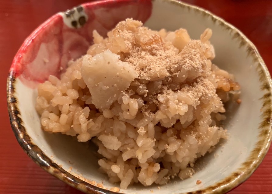 もち麦の里芋ご飯の画像