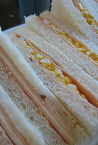 シンプルなサンドイッチ☆