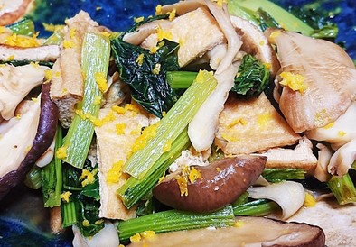 小松菜と茸の煮浸しの写真