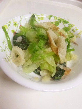 葉野菜とちくわのおろし和え