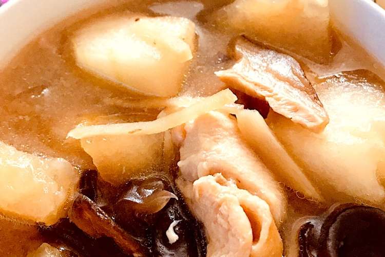 冬瓜 鶏肉とキクラゲのスープ レシピ 作り方 By フゥディー クックパッド