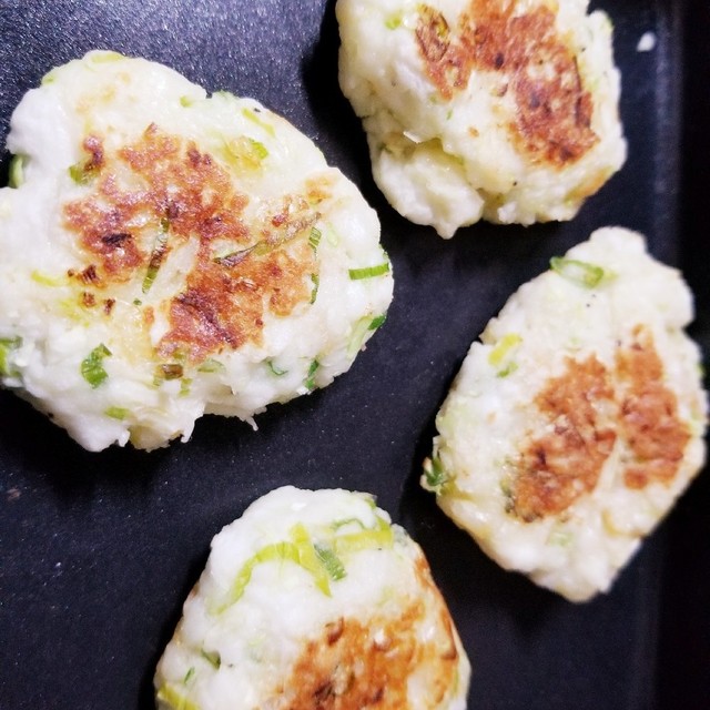 離乳食完了期 洗い物2つはんぺん焼き レシピ 作り方 By Rsmo クックパッド 簡単おいしいみんなのレシピが361万品