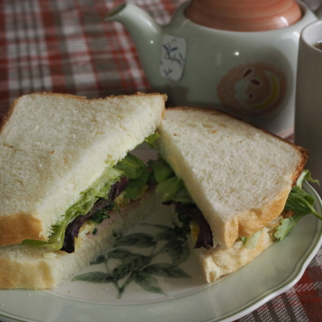文学メシ 野菜たっぷりサンドイッチ レシピ 作り方 By みせす まあさ クックパッド 簡単おいしいみんなのレシピが361万品