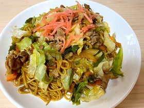 焼肉のたれが隠し味 野菜たっぷり焼きそば