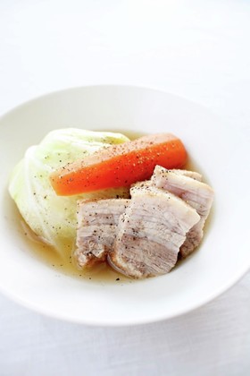 簡単手軽に【豚ばらとキャベツのポトフ】