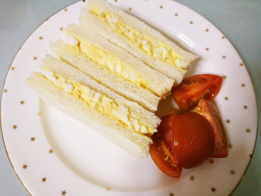 簡単♫お家で食べるお手軽な卵サンドの画像