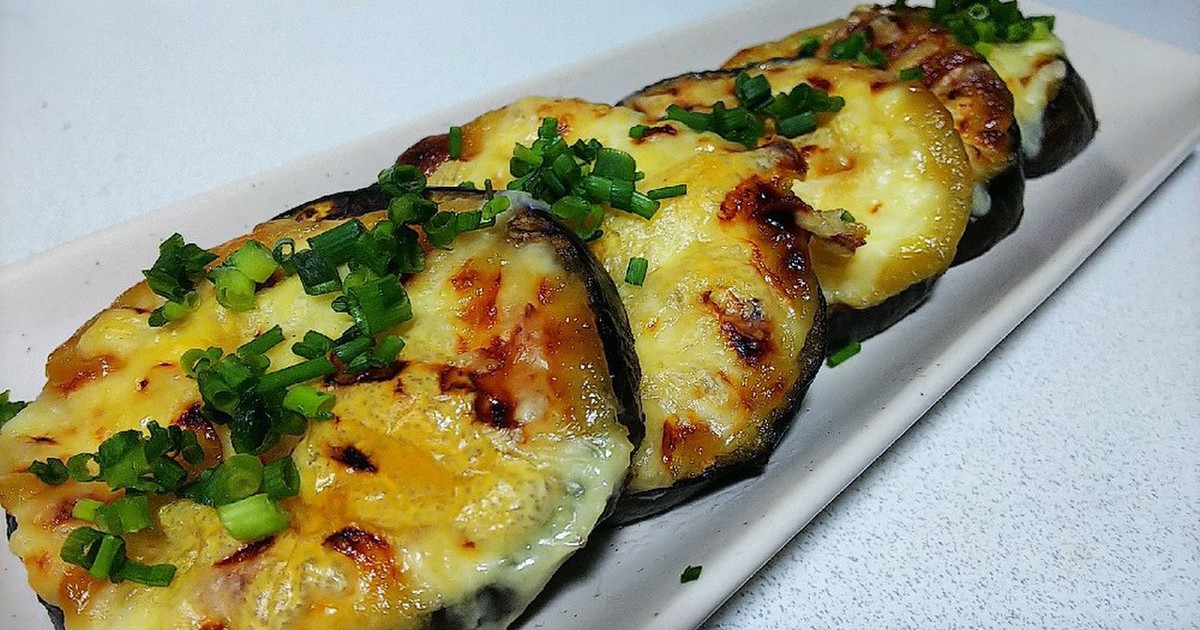 米ナスの味噌マヨチーズ焼き by SAKANAにいさん 【クックパッド】 簡単おいしいみんなのレシピが358万品