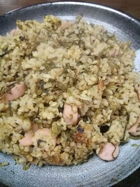 魚肉ソーセージの高菜炒飯