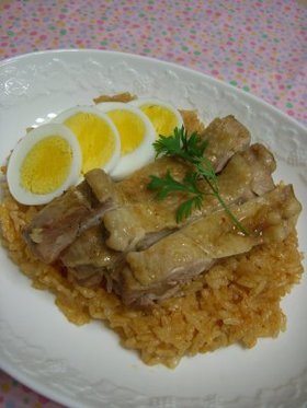 炊飯器におまかせ♪チキンライス玉子添え