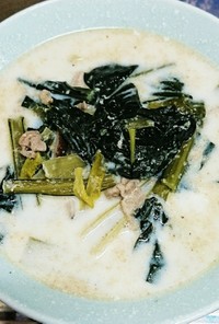 カルシウムたっぷり・小松菜のミルクスープ