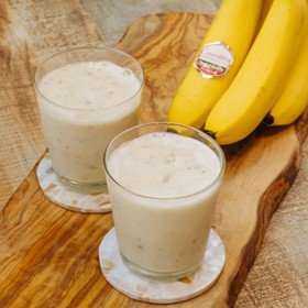 冷凍バナナと牛乳だけ!濃厚バナナジュース