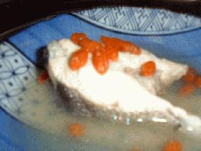 スズキ（フッコ）のスープの写真