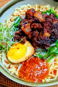 魯肉飯をアレンジ✿魯肉麺