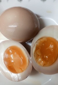溏心蛋(半熟煮卵）