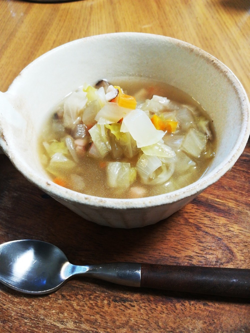 ダイエット 野菜たっぷりコンソメスープ レシピ 作り方 By すいうー クックパッド 簡単おいしいみんなのレシピが373万品