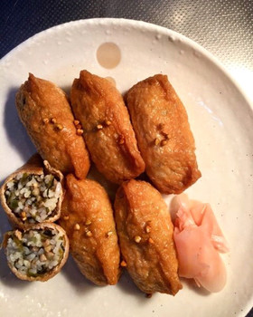 そばのむき実ご飯deわさび稲荷