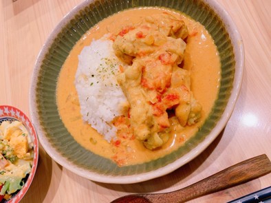 まろやかバタートマトチキンカレー♬の写真