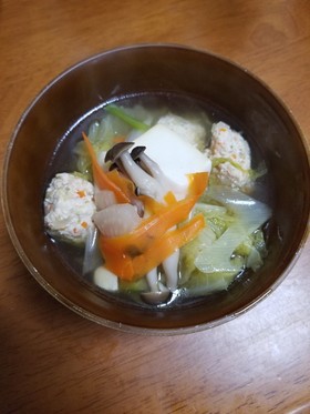 白菜と鶏団子のお鍋