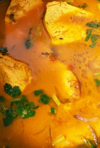 メカジキのスープカレー(ネパール料理)