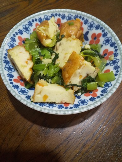 簡単・美味！小松菜と練りものの小鉢の写真