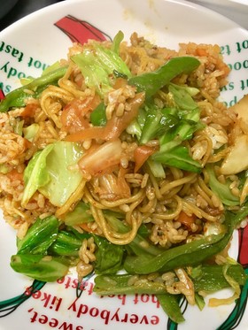 くっつかない!キムチ焼きそばソバメシ