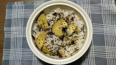 ひとりご飯☘焼き芋のまぜご飯の写真