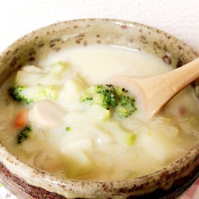 牛乳小麦粉不使用!豆乳のクラムチャウダー