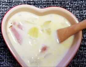 簡単おいしいコーンスープ