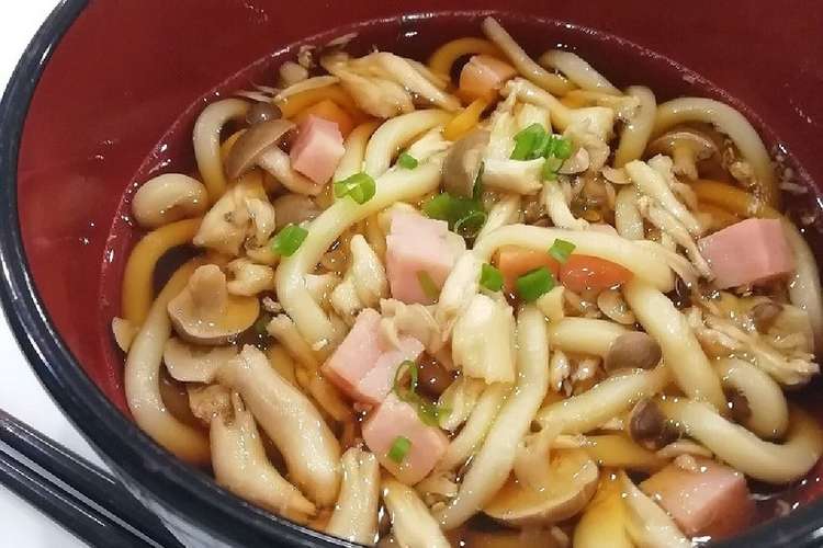 麺つゆで簡単 あったかきのこうどん レシピ 作り方 By Mari クックパッド