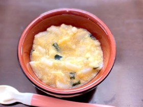 【離乳食中期7ヶ月〜】卵とワカメのうどん